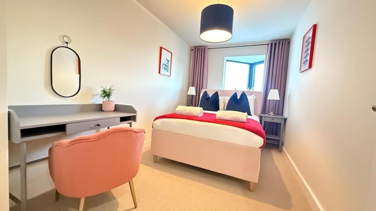 Superb Apt At The Marina 波蒂斯黑德 外观 照片