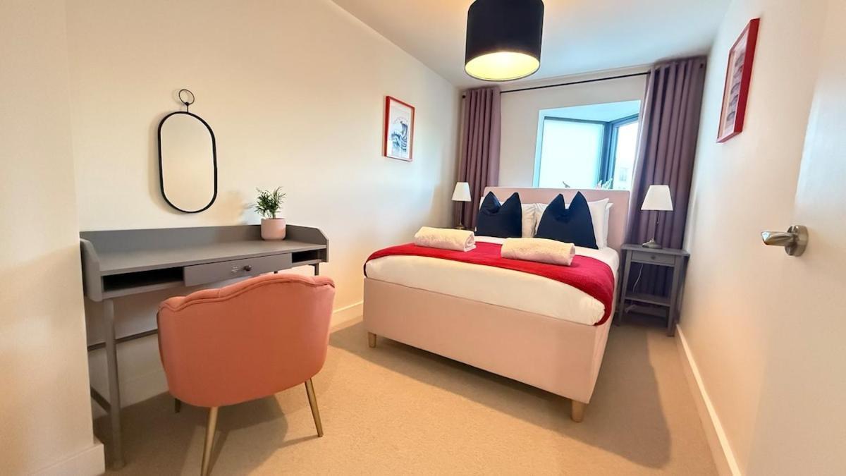 Superb Apt At The Marina 波蒂斯黑德 外观 照片