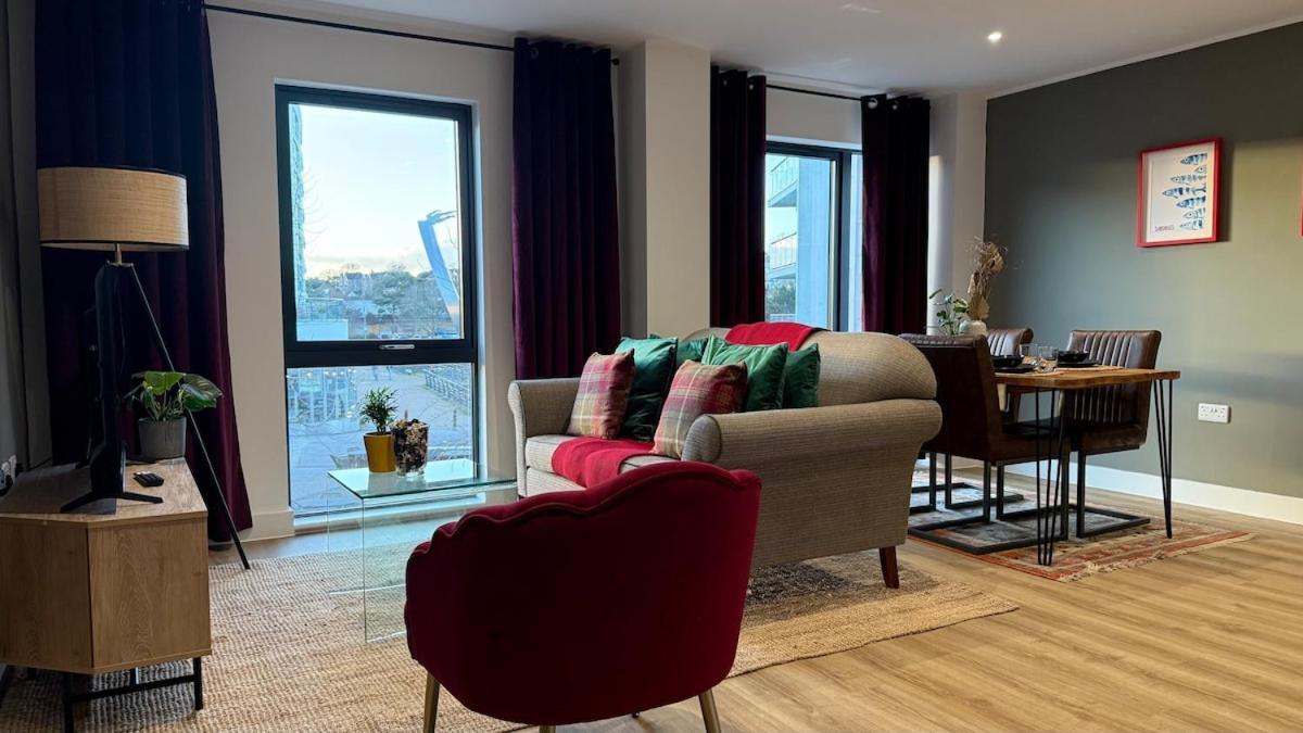 Superb Apt At The Marina 波蒂斯黑德 外观 照片